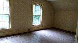 bedroom up
