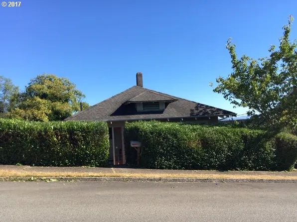 558 Franklin Ave, Astoria, OR 97103