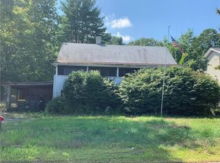 950 Victory Hwy, Burrillville, RI 02830