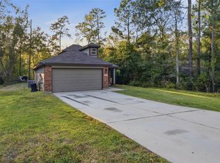 15082 Arrowhead Loop E, Willis, TX 77378