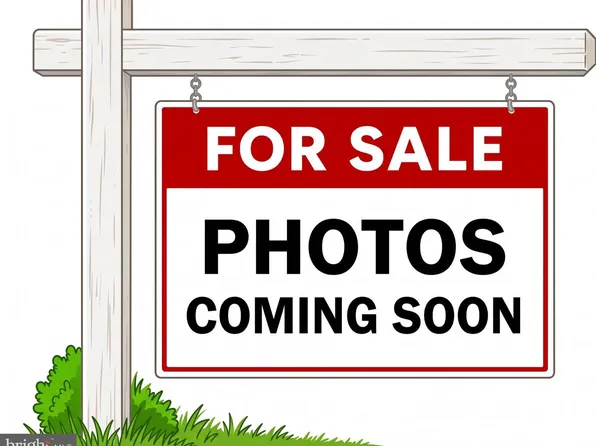 113 12th Ave, Glendora, NJ 08029