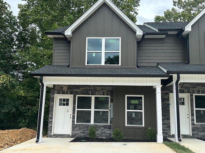 1st image of 3006 Henderson Ave NW