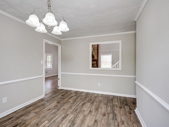 5th image of 4083 Amherst Way