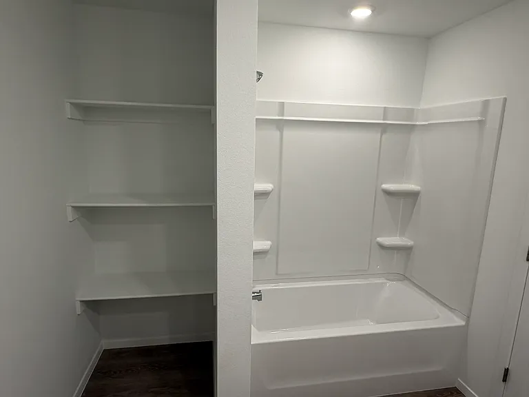 2708 Major St — Photo 13