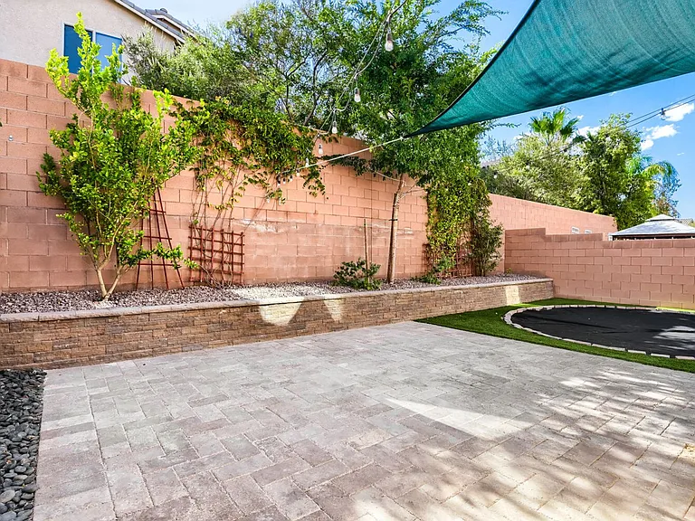 879 Cool Aquamarine St — Photo 21