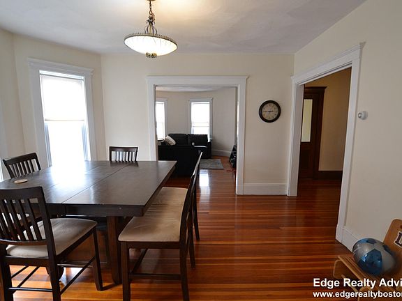 5th image of 27 Turner St #3