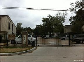 1st image of 17331 Red Oak Dr APT 41