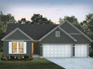 1004 Crystal Creek Pkwy, Wentzville, MO 63385
