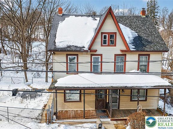 5th image of 420 7th St