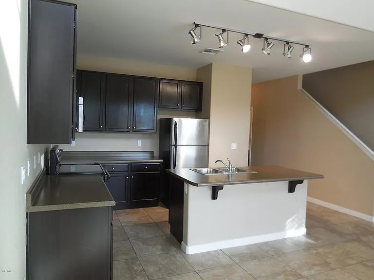 1131 E Cedar St — Photo 6