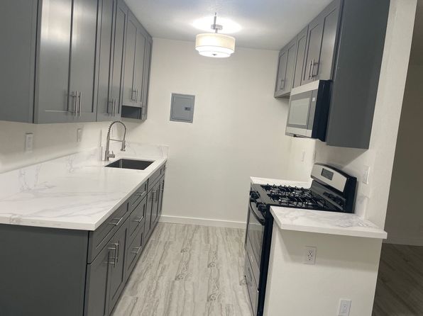 549 & 555 S East St #49-10