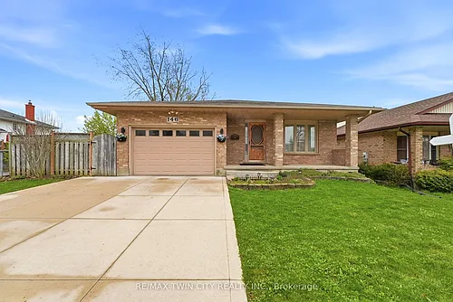 146 Ashley Cres Photo 1