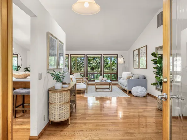 20408 Butt Riggin Rd, Bend, OR 97702