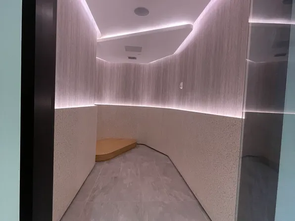 133-27 39th Avenue image 21 of 25