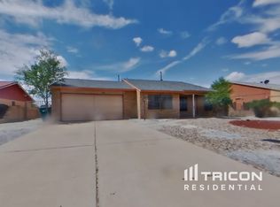 6520 Quail Run Rd NE, Rio Rancho, NM 87144