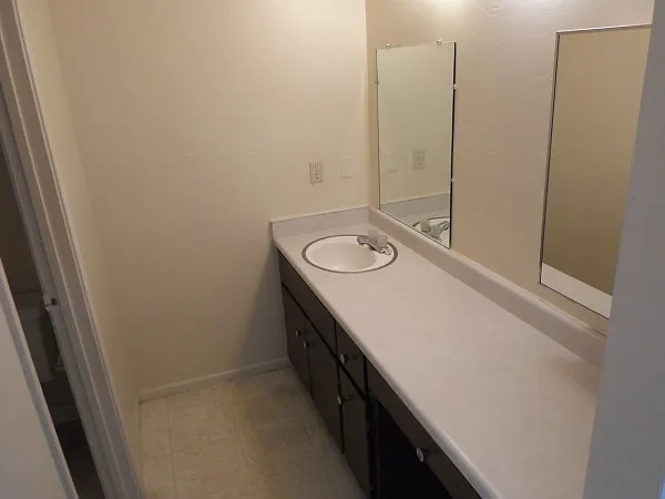 808 S Langley Ave #103 — Photo 13