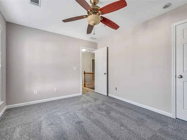 268 Balaban Cir — Photo 12