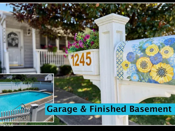 1245 Longboat Avenue, Beachwood, NJ 08722