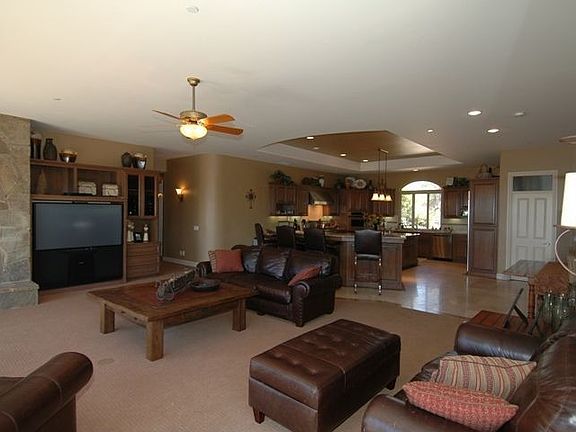 Everybody's Favorite Family Room Floor Plan