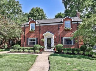 121 Spirea Dr, Dayton, OH 45419
