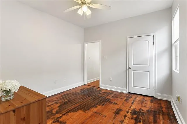 4424 General Pershing St — Photo 8