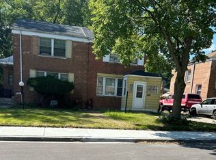 9560 S Calhoun Ave, Chicago, IL 60617