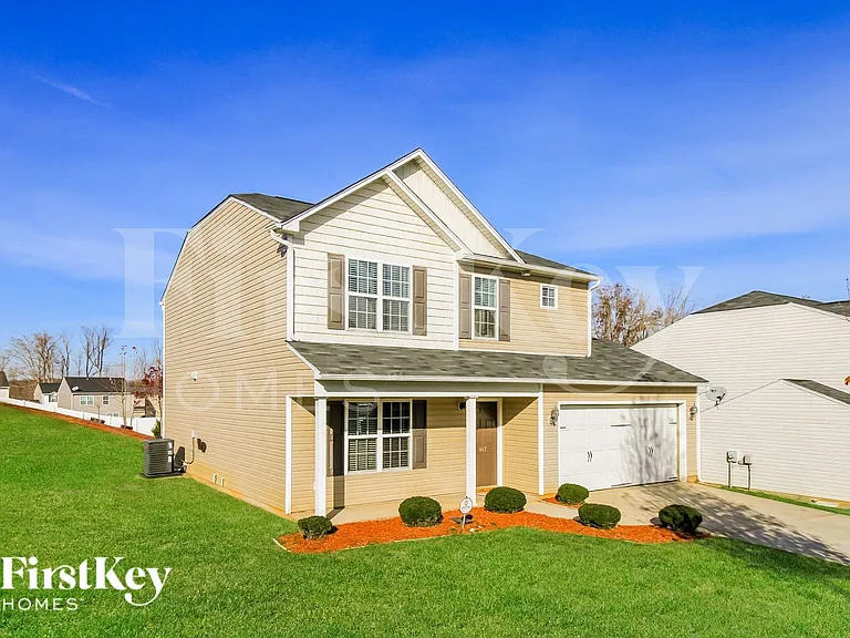 667 Field Crossing Ct — Photo 2