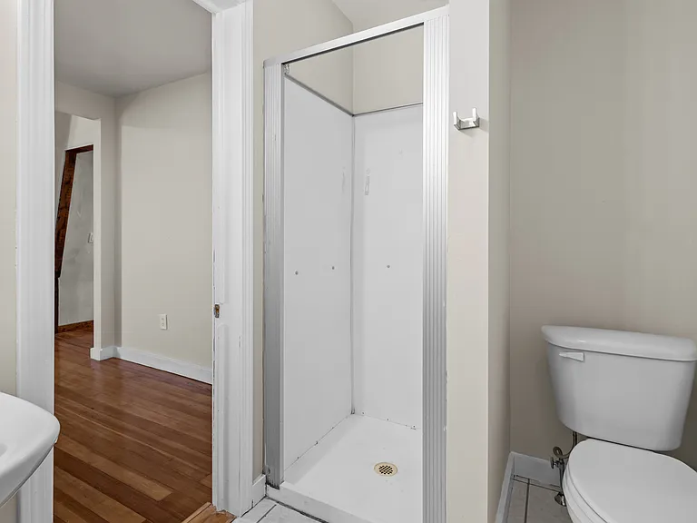 30 Princeton Ave #6 — Photo 13