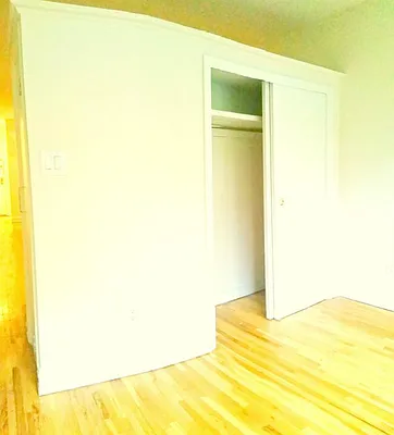 Rented by HOME RESIDENTIAL LLC | media 8