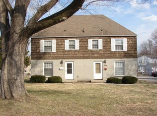 6605 Floyd St, Overland Park, KS 66202