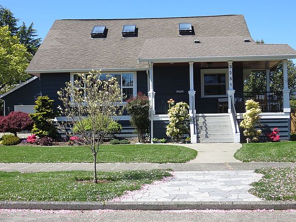 New walkway on easement