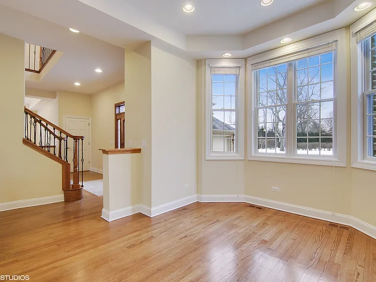 507 Locust Rd — Photo 21
