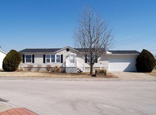 2668 S Harvest Ln, Brookline, MO 65619