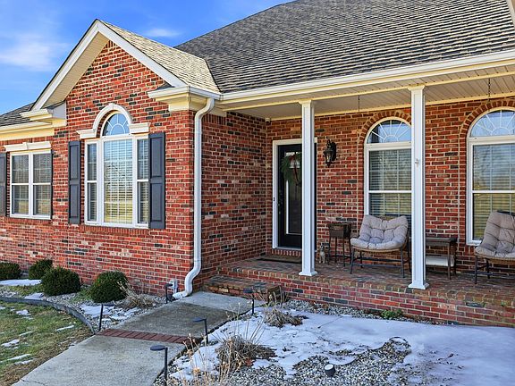 2nd image of 2000 Webster Rd