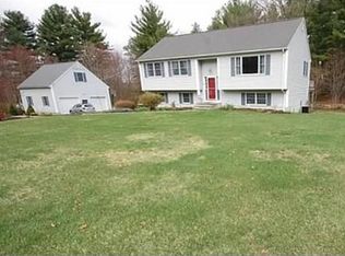 8 Northeast Dr, Bellingham, MA 02019