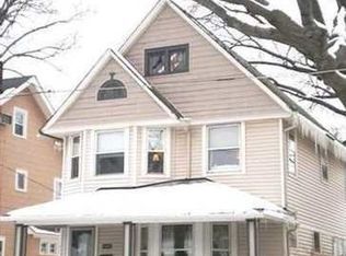 1222 Gladys Ave, Lakewood, OH 44107