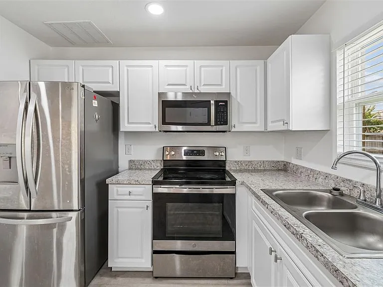 5101 Lanette St — Photo 9