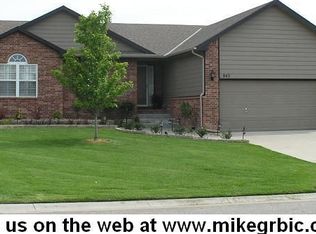 842 N Bracken Cir, Wichita, KS 67206