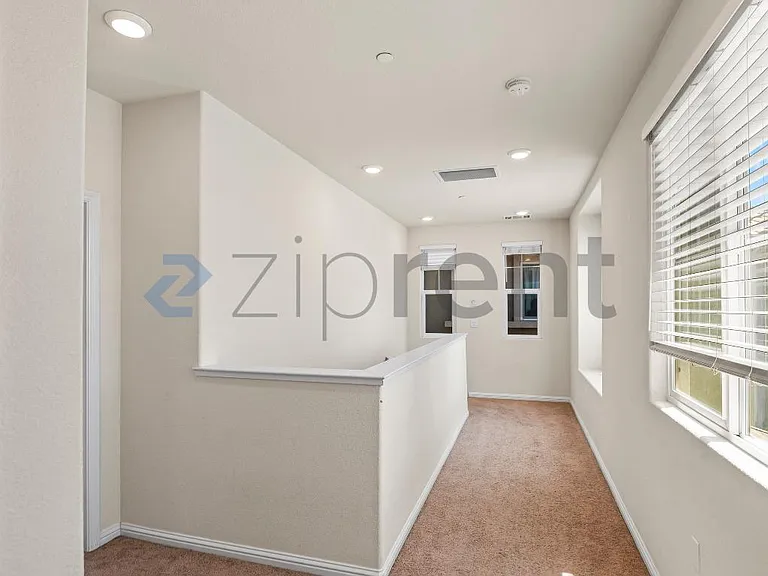 979 Princess Way — Photo 19