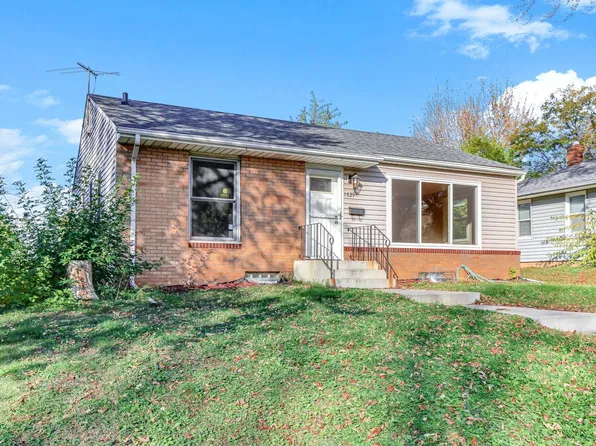 1629 Hazel St N, Saint Paul, MN 55119