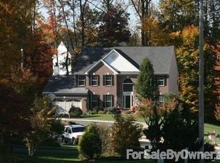 9208 Golf Ct, Manassas Park, VA 20111