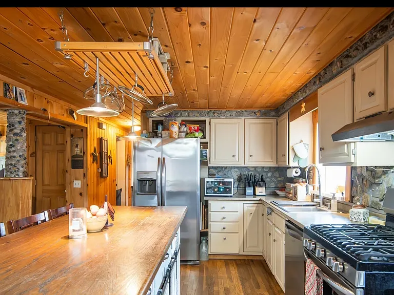 26 Rapp Rd — Photo 24