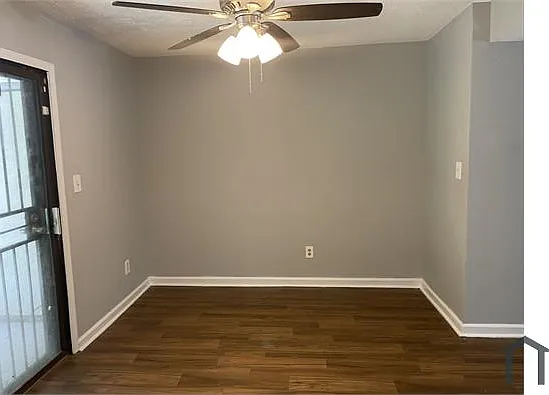 939 Silverwood Dr — Photo 11