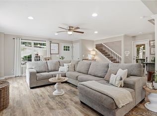 718 Kays Point Rd, Lake Ozark, MO 65049