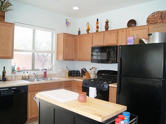 5th image of 870 E Pecan Shaker Ln
