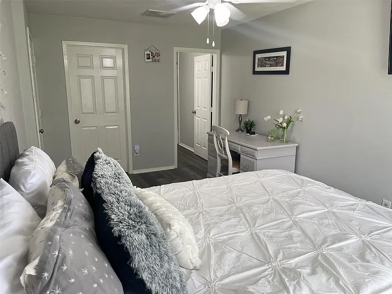 209 Cooner St #B — Photo 14