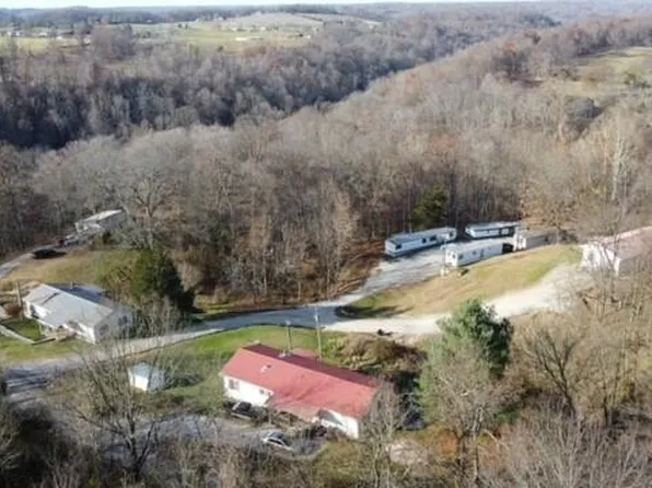 433 Clayton Lyons Rd, Monticello, KY 42633