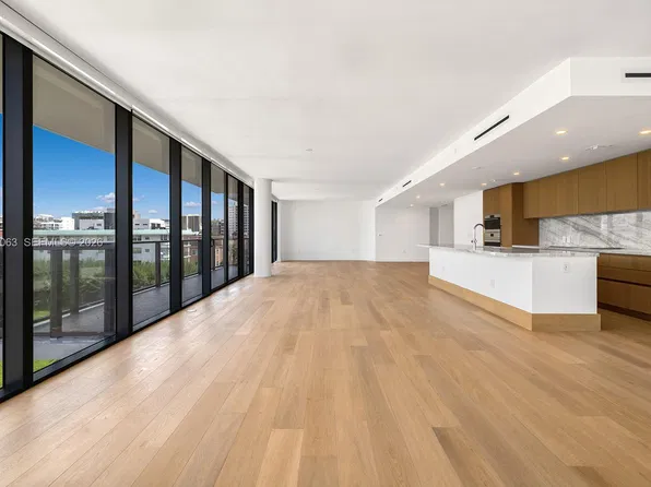 1176 97th Bay, North Miami Beach, FL