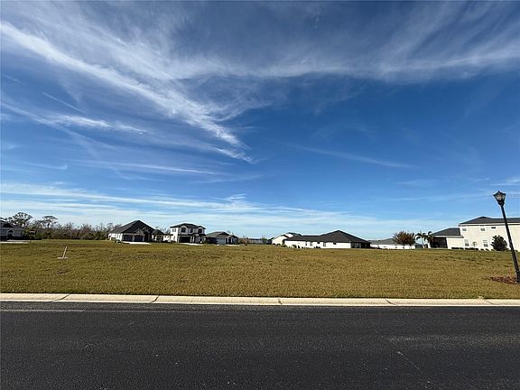 2nd image of 417 WATERFERN TRAIL DRIVE