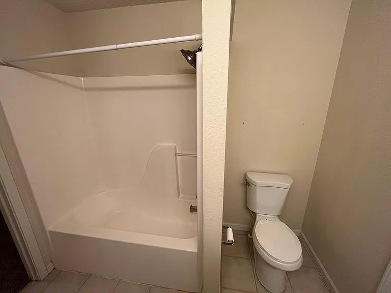 3168 Shadow Bend Dr — Photo 14